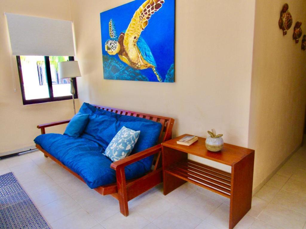 Two Bedroom Beachfront Villa 셀레스툰 외부 사진